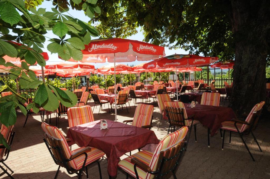 Gasthof Bacher Hotel Villach Exterior photo